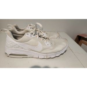 NIKE Women's AIR MAX MOTION Gray/White MESH Lace-Up RUNNING SNEAKERS Sz 7.5y